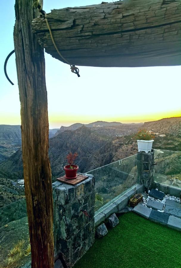 Apartament Roses House Oman 2 *
